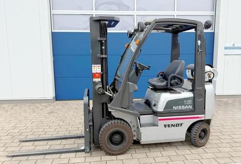 Front forklift Nissan PD011A15PQ / 1.5 tons